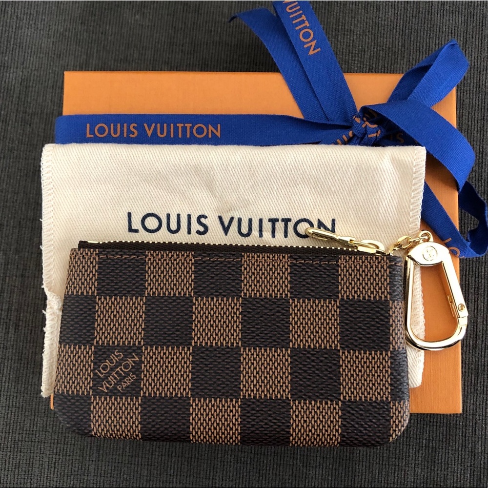 Brand new Louis Vuitton key cles
